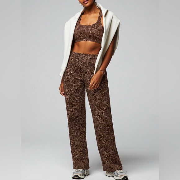 Fabletics Pants - EUC Fabletics Cozy Fleece Wide Leg Sweatpants